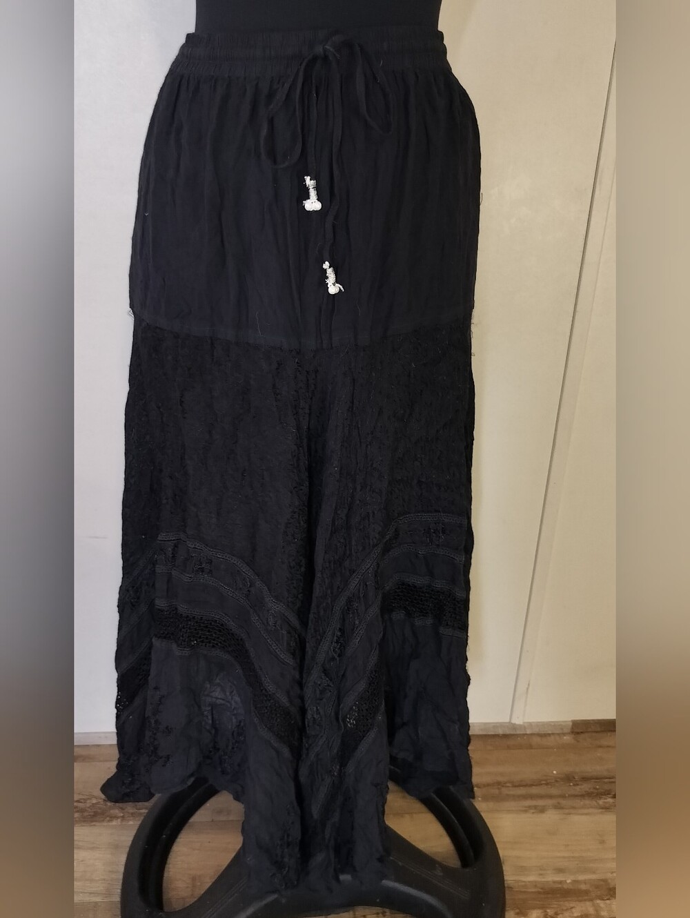 Women's Black Tiered Lace-Trim Maxi Skirt with Drawstring Waist